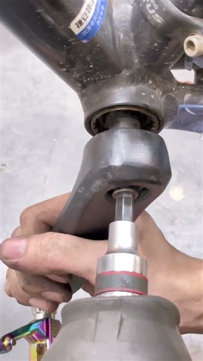 How to Fix Loose Bike Crank Arm #bicycle #bikerepair #crankarmfix #reviewxedap #fixedgear88