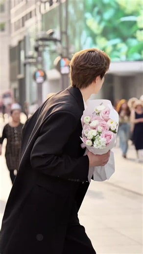 Alien Boys Dance Challenge: A Cute Performance