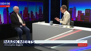 'Did you have acting aspirations as a child?' 'Not really!' Showbiz legend Christopher Biggins joins Mark Dolan and reflects on his journey into the industry. 📺 Freeview 236, Sky 515, Virgin 626 🖥 GB News on YouTube https://bit.ly/3vAYaw0 | GB News