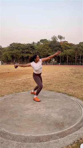 Standing discus throw #gamathrower