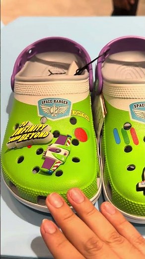Toy story crocs 🤠 #toystory #vlog #crocs #woody #buzzlightyear