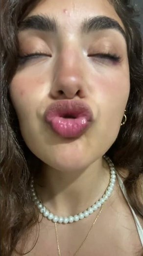 Kisses from Girlfriend Asmr #asmr #kissing