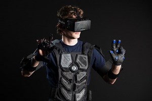 New Virtual Reality Suit Lets You Reach Out & Touch 'Environment'