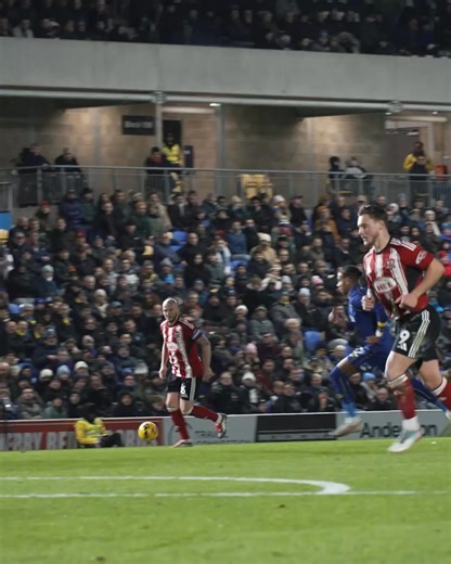 He's leapt like a Salmon 🐠 The magic match winning moment from Jayden Wareham ⬇️ Safe trip home, legends! 🫡 | Exeter City Football Club