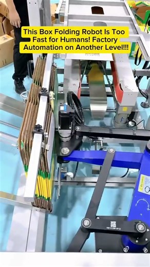 This Machine Folds Boxes at Insane Speed! Humans Can’t Keep Up 🤯 #robot #factory #automation