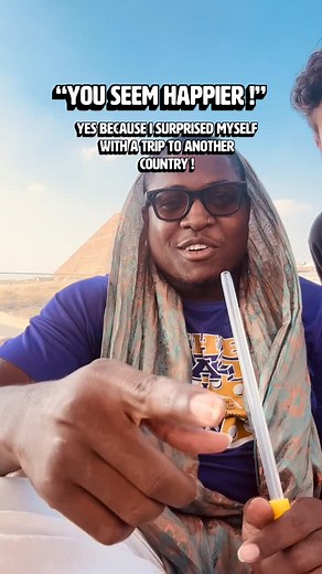 The hookah is a paid actor 😂😂😂 #shisha #hookah #egypt #egypt🇪🇬 #travelblogger #travel #life #fun #studyabroad | Roberto Earle-Lynch