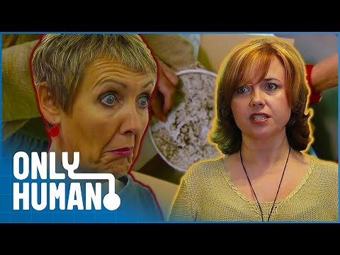 Woman Keeps Her Mother's Ashes in Storage Unit | Storage Hoarders | Only Human