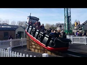 Drayton Manor Thomas Land Rockin Bulstrode Boat Thrill Ride for Children At The Theme Park