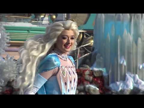 Disneyland Paris - Frozen 2: An Enchanted Journey