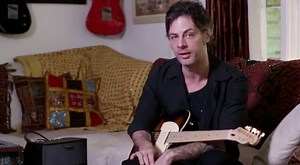 Video: Richie Kotzen Demos Roland CUBE Lite Guitar Amplifier