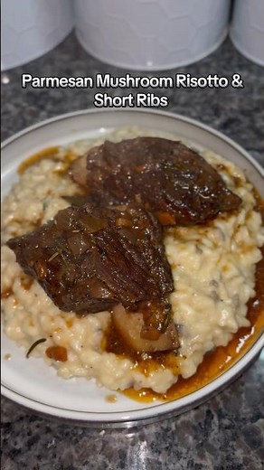 Red Wine Braised Short Ribs & Mushroom Parmesan Risotto 🤤 So Delicious | Recipe Below #shorts