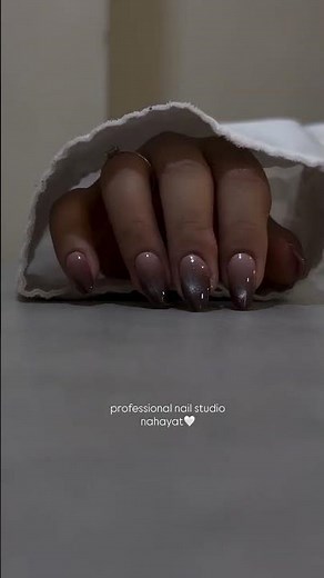 کاشت ناخن ساده و شیک | مرحله به مرحله کامنت یادتون نره😊سابسکرایب کن تا یاد بگیری 🌸