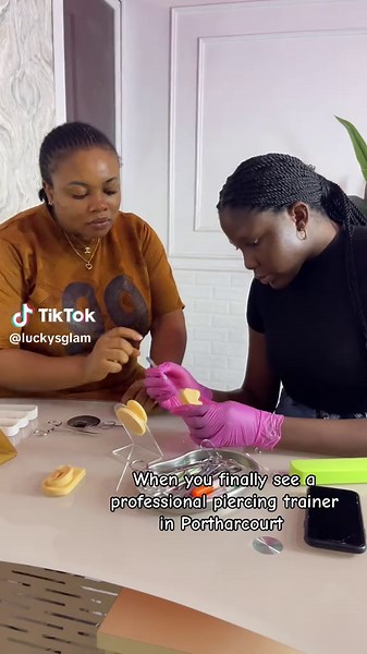 Piercings Training #piercing #luckysglam