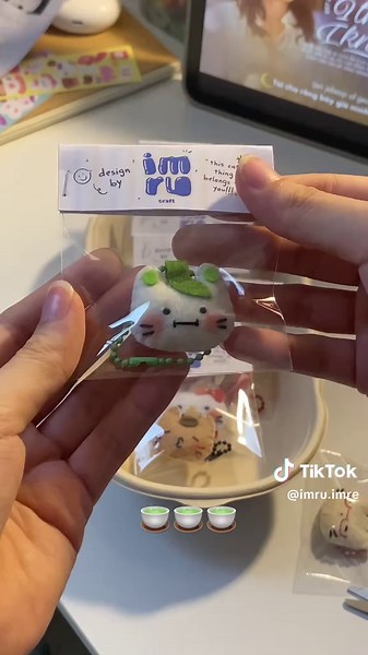 Xinh Hók Nà: Handmade Keychains You’ll Love