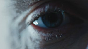 Michael Fassbender é Walter. Ascoltiamo le sue parole inquietanti… lo incontreremo presto. #MeetWalter #Alien #Covenant | AlienFilm