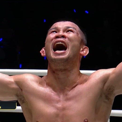 LEGENDARY 🏆 Nong-O wins his rubber match with Kongthoranee by unanimous decision! 🔥