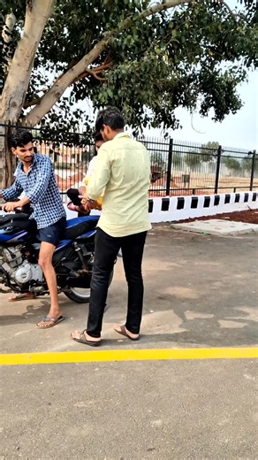 vibes🤩 on Instagram: "🚚 FLASH MAN DELIVERY ⚡ Hungry near your college? We’ve got you covered! 🍔🍕 Hot & fresh food delivered in just 10–15 minutes 📍 Available near your college area ⚡ Fast • Reliable • Affordable 📞 Order now: 8618469223 Because hunger can’t wait! 😋 #FlashManDelivery #FastFoodDelivery #CollegeLife #FoodOnTime #QuickBites #kishkindauniversity #mostviralreels❣️ #bestcollage #followme #memories #viral #college #newcampus #instamood"