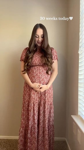 Madeline💗 | The count down has officially begun 🥹 Thank you @pinkblushmaternity for this beautiful dress🤍 #pregnant #30weekspregnant #pregnancy #bumpupdate | Instagram