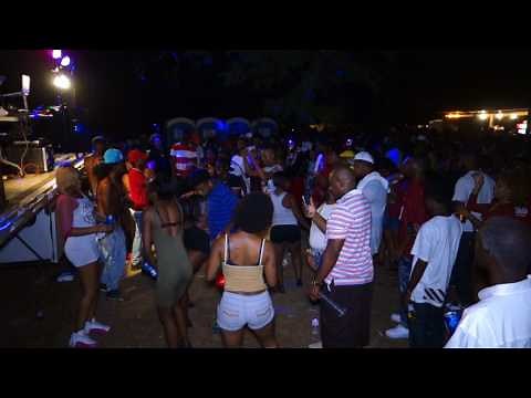 2016 Footwash Festival - Big Brown Hot Spot 57 - My Gun Is Bigger Than Yours