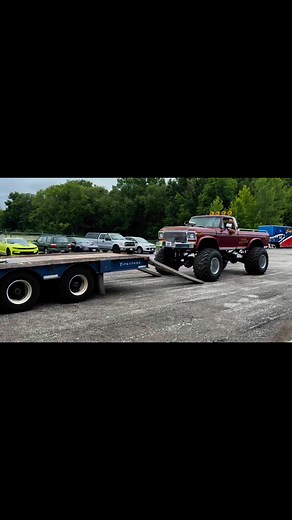 84K views · 2.4K reactions | Loading High Roller II with BIGFOOT 1 for a parade on July 4th. | High Roller Monster Truck | Facebook