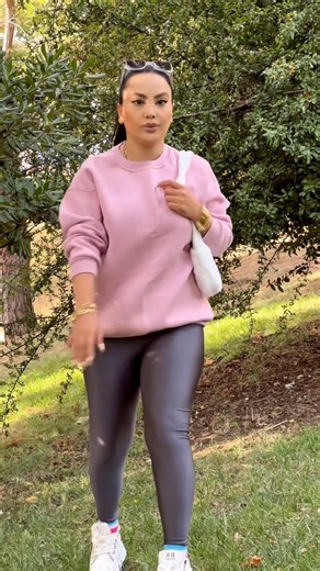 You're going to fall 🤣 #naz_deva #comedy