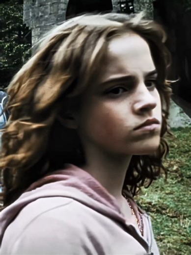 #HERMIONEGRANGER | The quality sucks, I know, just don't mind it. It's a draft anyway #harrypottertiktok #hermionegrangeredit #fyp #viral