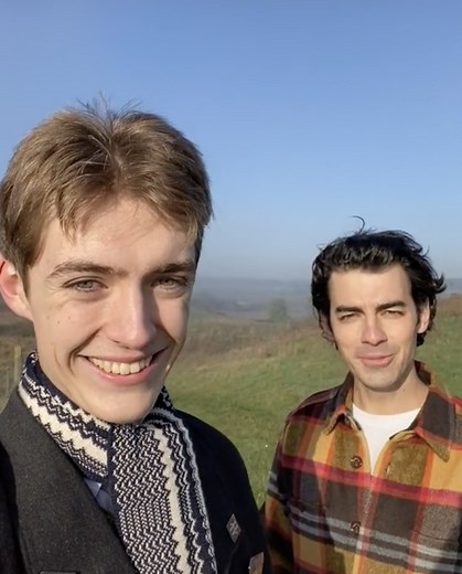 Joe Jonas just went trainspotting with TikTok's Francis Bourgeois and we are shaking