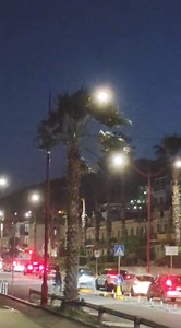 💥Ecco il vento di ponente dopo lo scirocco 🌬️🌊. Si tornerà a respirare gradualmente soprattutto sul nord Sicilia. Video di Alessandro Sorrenti | Strettometeo