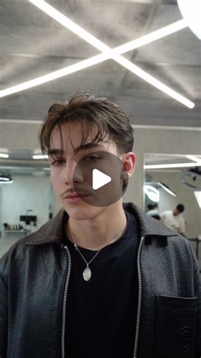 Elijah Forcier on Instagram: "50’s inspired hairstyle Tutorial ✍️ What hairstyle do you want to see next ? Let me know down in the comments below👇🏻 For Appointment bookings and looksmaxxing newsletter ✉️ Check out my Links in bio 🤝 . . . . #hairtutorial #hairtrends #hairtransformation #haireducation #barber #hairstyle #toronto #hair"