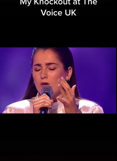 Brooke Scullion on TikTok