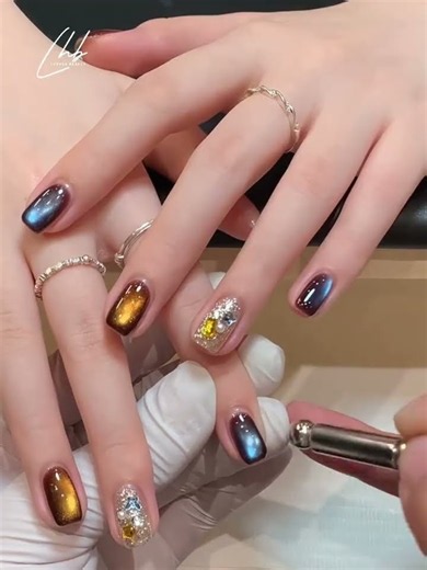Multi-Color Gradient Cat Eye Nail Swatch Tutorial | Easy Magnetic Nail Art Step-by-Step