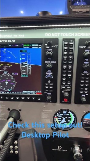 Desktop Pilot Setup at FlightSimExpo 2025!