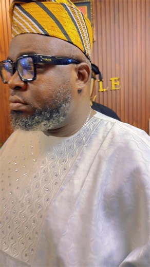 Vidéos de cossistyle (@cossistyle) avec Bella - Vano Baby