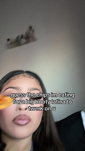 Big Booty Latina Twerks on TikTok