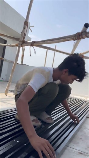 #alluminum #windows #trendingvideo #explorepage #reelvideo Alluminiuam paip fins hai