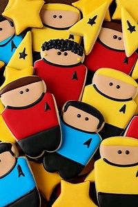 Beam Yourself Over to My Blog to See How to Make These Star Trek cookies and cups: http://thebearfootbaker.com/2016/08/make-star-trek-cookies/ Whisked Away Cutters double popsicle cutter to make these cute little guys! | The Bearfoot Baker