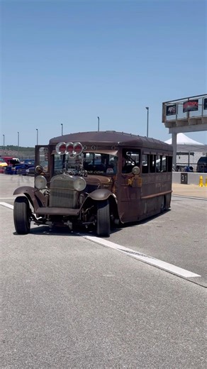 “WILD THANG” Bagged & Blown Rat Rod Bus • Owner: Marcus Andrews #sickcarsandtrucks
