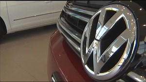 Ottawa invests $13 billion in subsidies to attract VW plant.