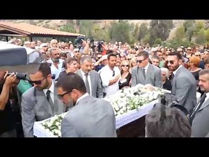 Οδηγείται στην τελευταία του κατοικία ο Μιχάλης Ασλάνης