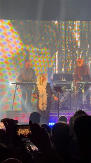 Saint Etienne live in London for the very last time