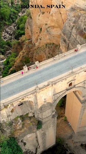 Discover Ronda - Spain: A Hidden Gem of History & Scenic Beauty
