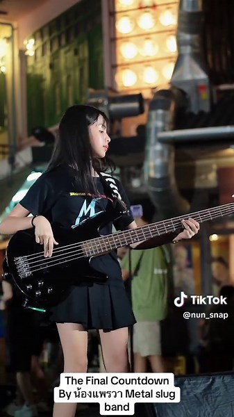 The Final Countdown: น้องแพรวา Metal Slug Band