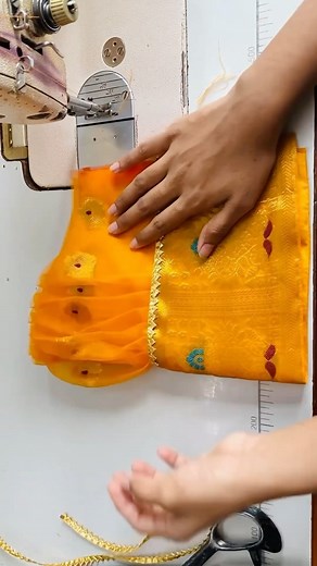 772K views · 9.1K reactions | Beautiful puff sleeves design  . . . . . . . . . . . . . #blouse #blousedesigns #blouses #blousecutting #blouseneckdesigns #blousesleevedesign #kurti #kurticutting #fancyneckdesign #kurtisleevesdesigns #popular #fashion #fashiondesigner #model #famous #reel#reels#viralreels#viralvideos #explorepage #explore #fancysleeves #dress #banthanisarees #saree #india#instagram | Tejuu Silai Tutorial | Facebook