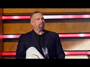 Garth Brooks Dishes the Truth About Randy Travis