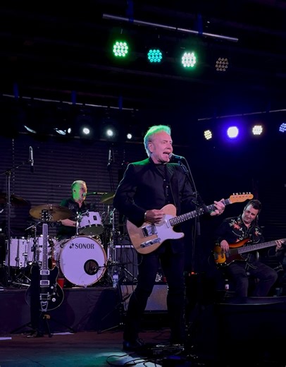 🎸 Video #84 features the highlight of the day for us with Thomas Wade performing on Day 3 of the “Hollyrood Fall Classic 2025” Video Series for September 6th! . We’ve been covering this Show for several years now and the organizers have done it again! An amazing lineup right from beginning to the end! . If you didn’t get tickets for the Hollyrood Fall Classic this year, this is just a sample of what you missed! . Please give these folks a “Follow” on their Socials and stay updated on their upco