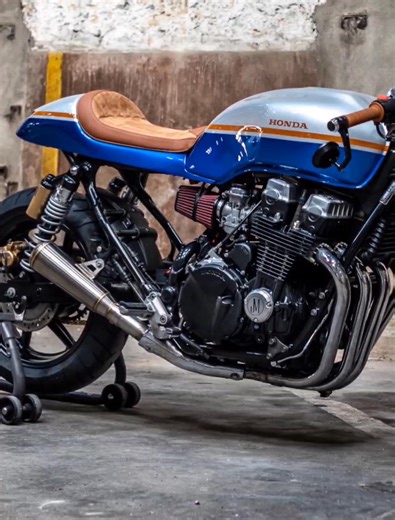 Honda CB750F2 café racer 💙⚡💙 by Jerem Motorcycles | Cafe Racers Club
