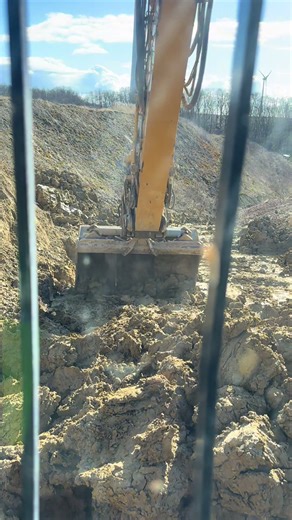 Exploring Heavy Machinery: Caterpillar Dozers in Action