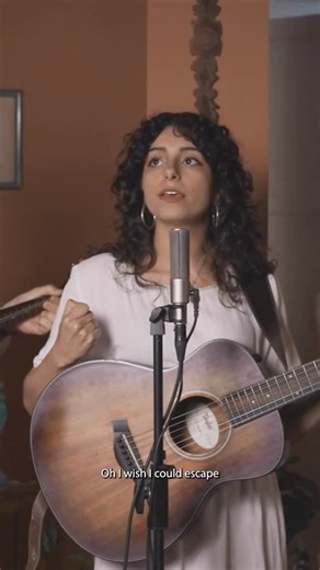 AMANDA PASCALI on Instagram: "Sicilian folk tunes and American roots music are long-lost cousins 🤝 (full video on YouTube) In post-unification Sicily (late 1800s), the Latifondo (feudal land system) kept workers in a cycle of crushing poverty. These work songs weren't just melodies; they were oral journalism and a form of resistance. They documented the struggle, perseverance, and the injustice that history books often ignored. By translating this into an American roots style with three-part ha