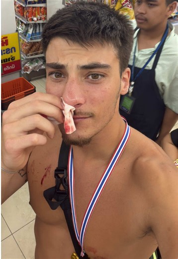 Experiência de luta boxe em bar nas Ilhas Phi Phi