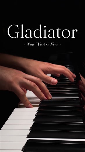 Lucas Toft | Pianist on Instagram: "Close your eyes and listen🤍 Written by Hans Zimmer Cover inspired by @jacobs.piano"